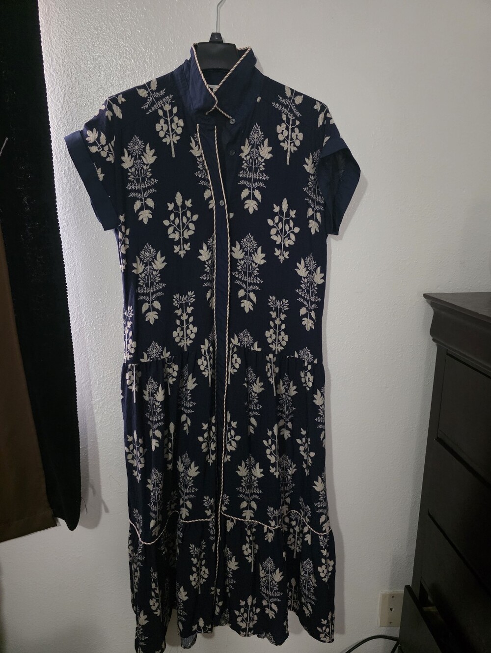Navy Floral Button-Front Midi Dress - Picture 6 of 7